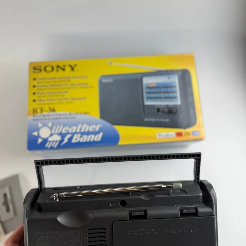 Sony ICF-36 Portable Radio Weather TV FM AM Gray Tone Control 5W Like New